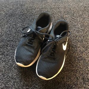 Black Nike